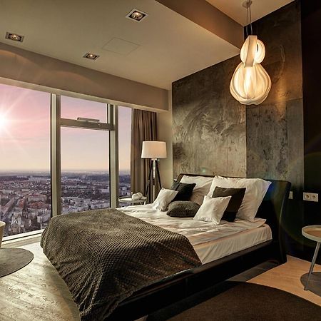 Apartamenty Sky Tower Breslávia Exterior foto