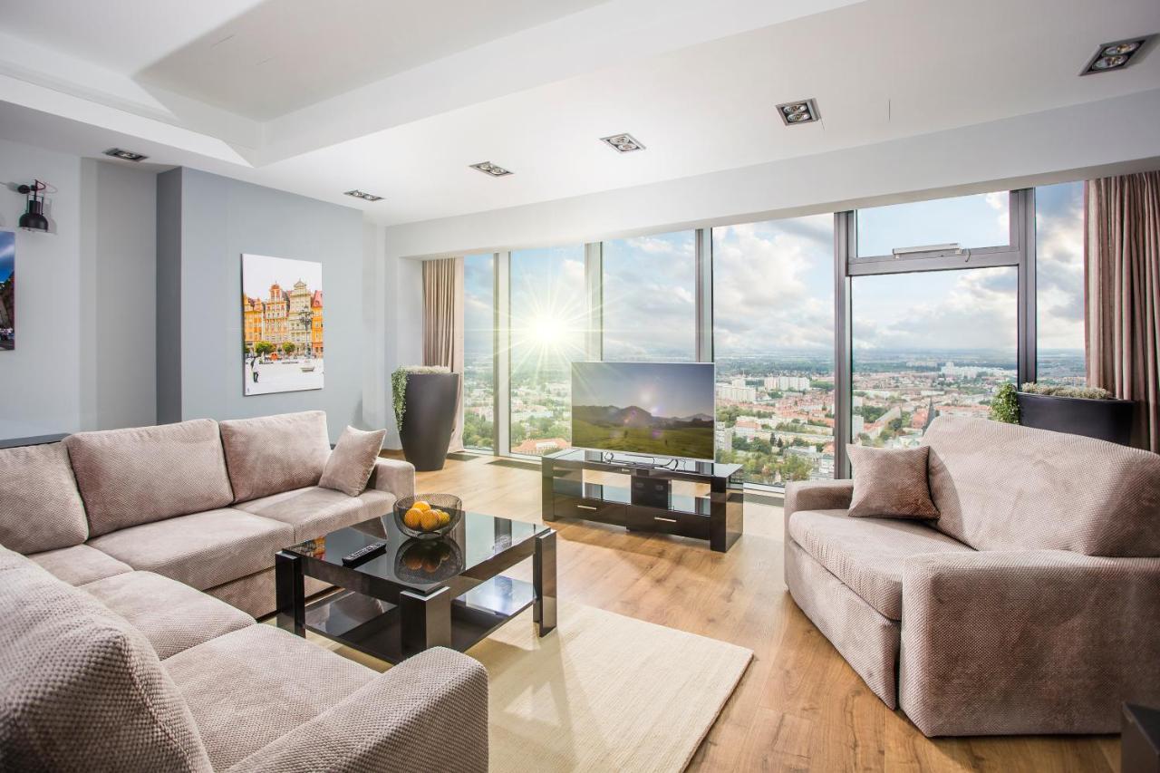 Apartamenty Sky Tower Breslávia Exterior foto